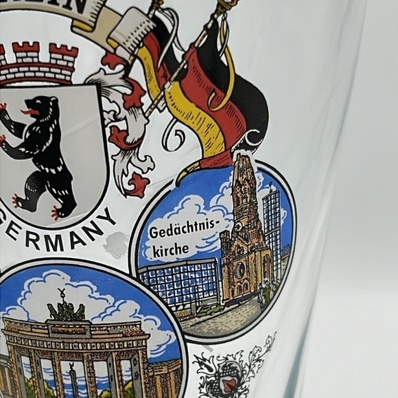 BERLIN GERMANY 9” tall BEER GLASS COLLECTIBLE - Picture 4 of 8